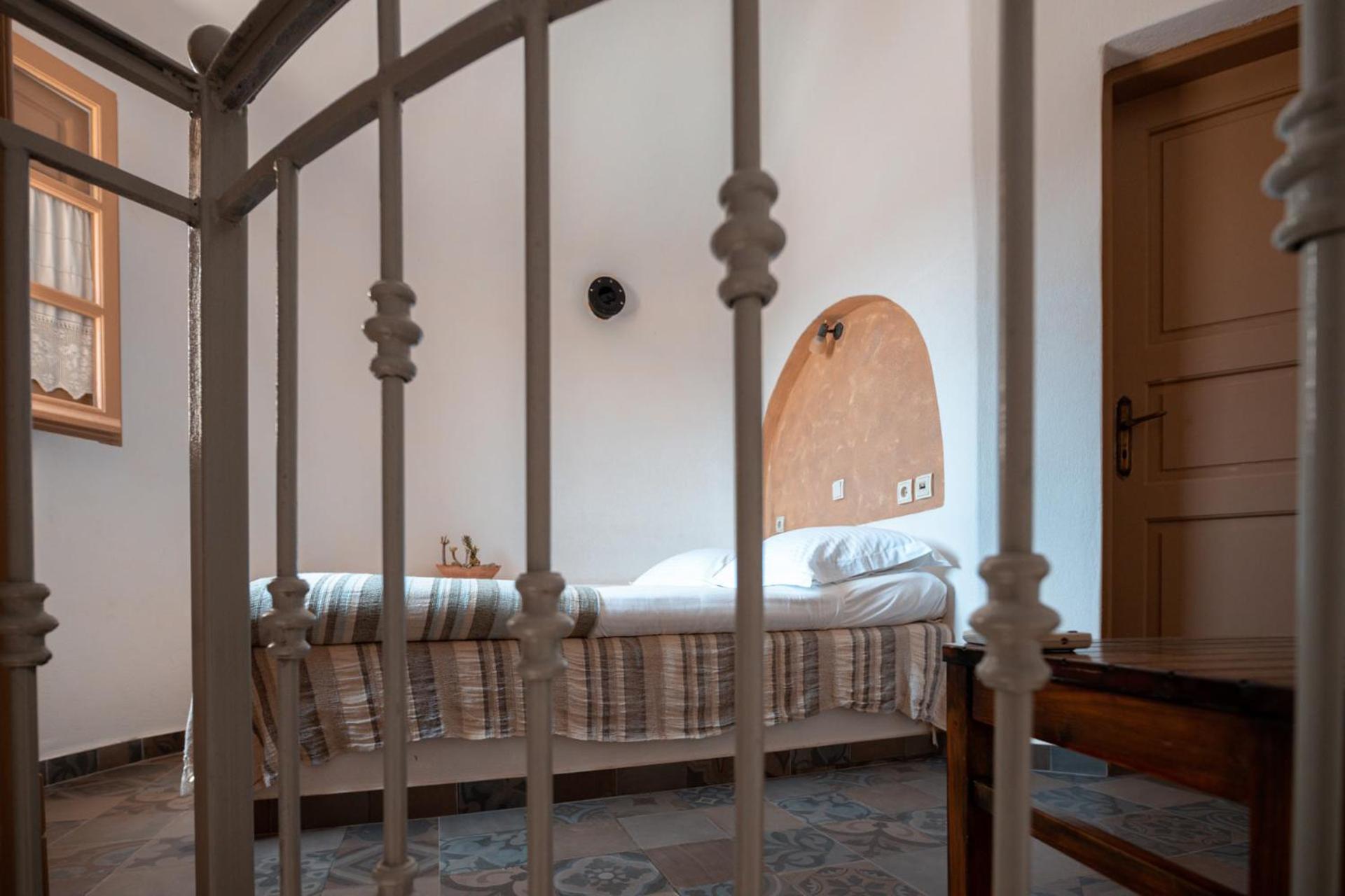 Xaraki Traditional Houses Folegandros Town Ngoại thất bức ảnh